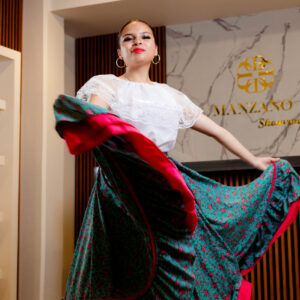 Falda folklórica doble circular - MENTA OLAN ROSA